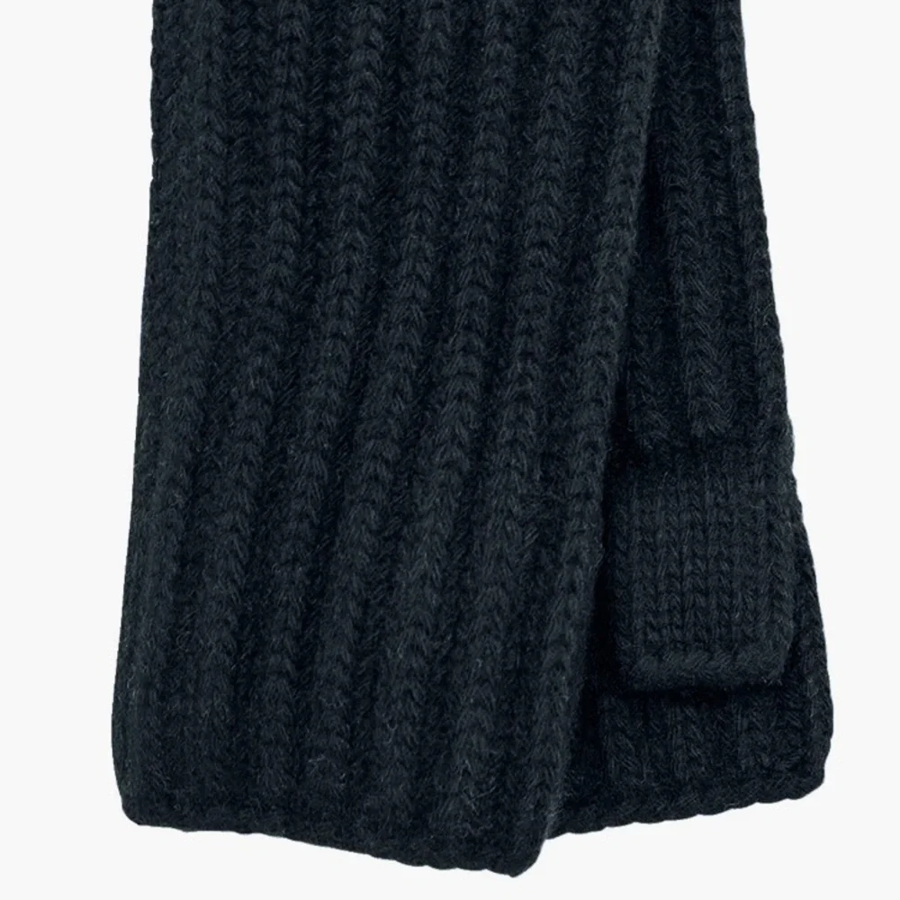 NWT PORTOLANO Ribbed Cashmere Fingerless Gloves, Black